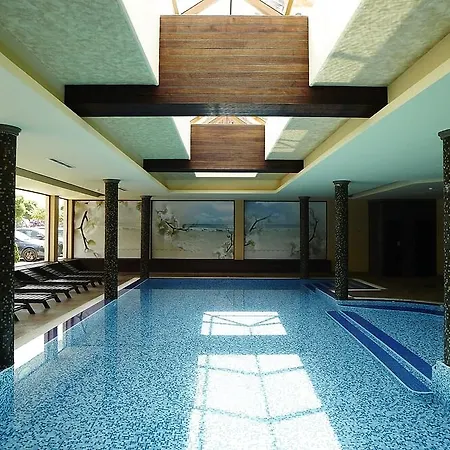 Festa Via Pontica Hotel 4*