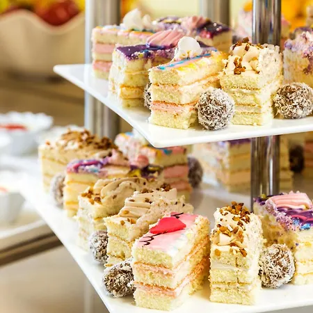 ホテル Festa Via Pontica ポモリエ