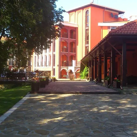 Festa Via Pontica Hotel 4*