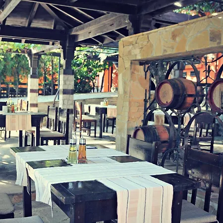 Festa Via Pontica Hotel 4*