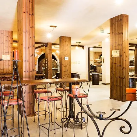 Festa Via Pontica 4*