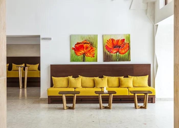 Hotel Festa Via Pontica 4*